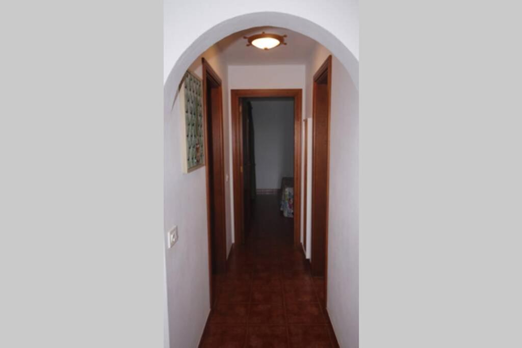 פאמארה Apartamento La Ubilla מראה חיצוני תמונה