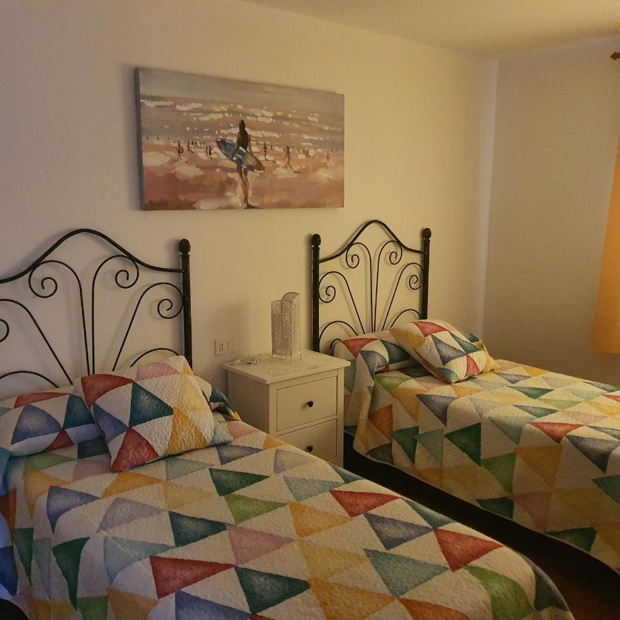פאמארה Apartamento La Ubilla מראה חיצוני תמונה